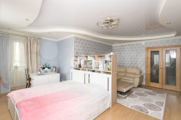 3-к. квартира, 90 м², 10/14 эт.