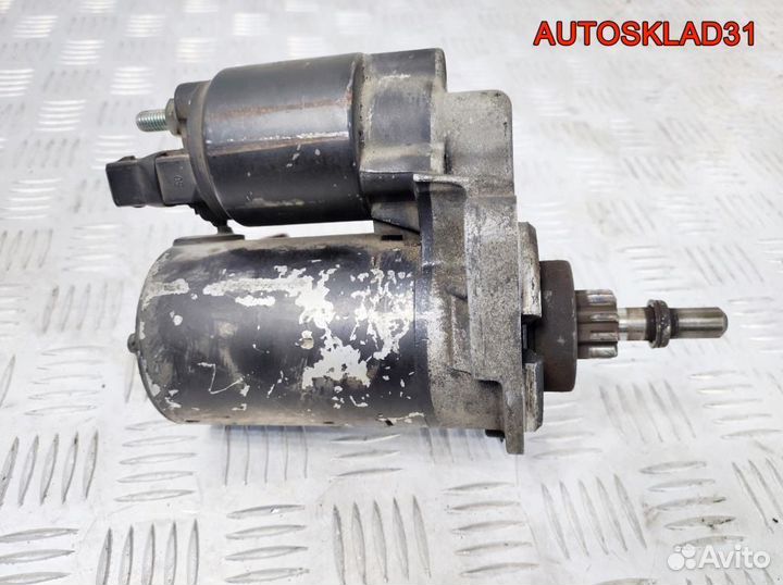 Стартер Volkswagen Golf 4 AKL 020911023N Бензин