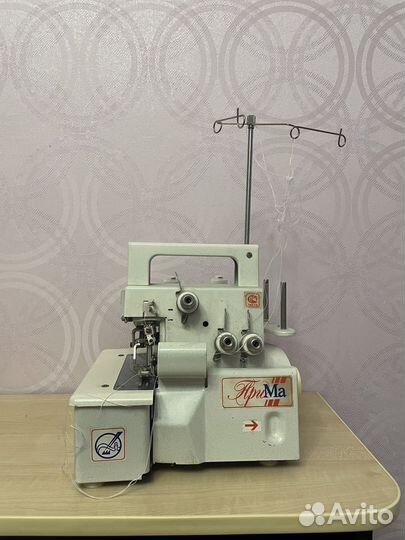 Оверлок для швейной машины