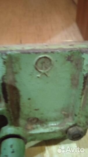 Тиски столярные