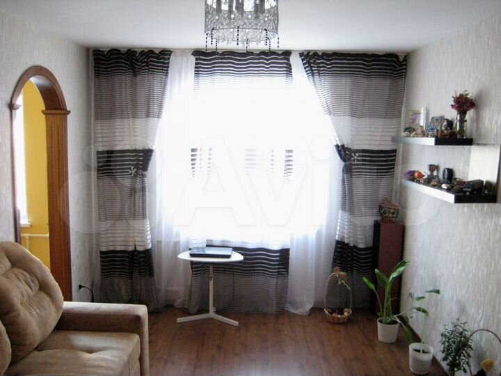 3-к. квартира, 63 м², 3/9 эт.