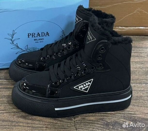 Женские кеды prada