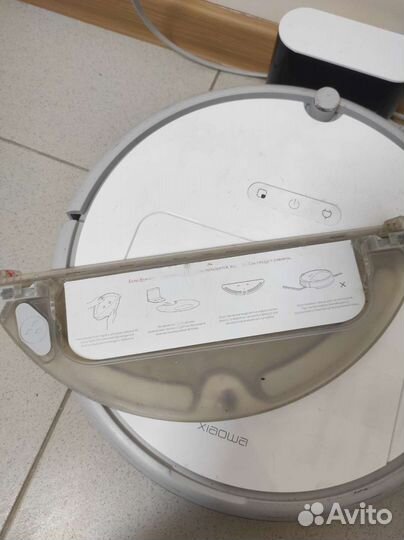 Робот пылесос моющий Xiaowa Vacuum Cleaner E202-02