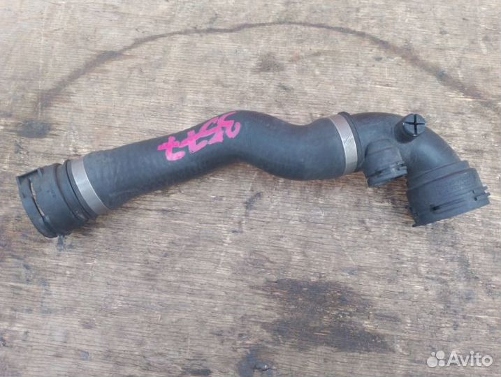 Патрубок системы охлаждения BMW 3 E46 2001-2005г