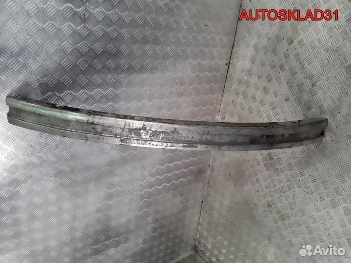 Усилитель переднего бампера VW Passat B5 3B0807113