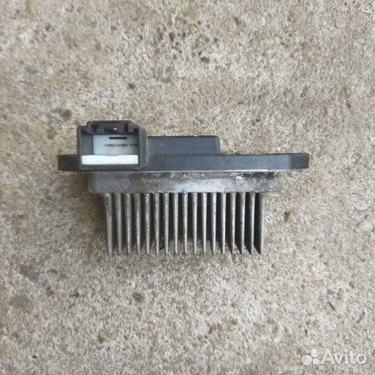 Резистор отопителя Mazda 3 BK