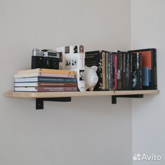 Полка книжная настенная массив сосны