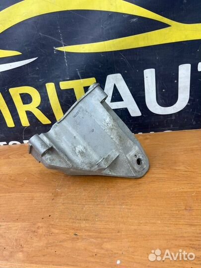 Подушка двигателя правая Kia Stinger 1 G6DP