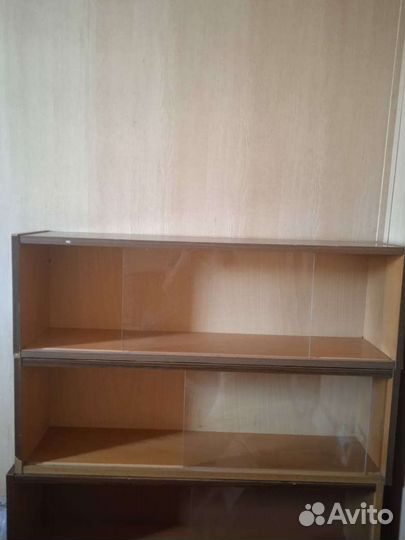 Полка книжная