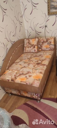 Диван тахта софа бу