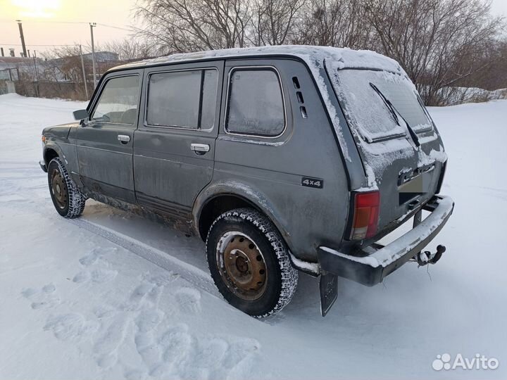 LADA 4x4 (Нива) 1.7 МТ, 2007, 100 000 км