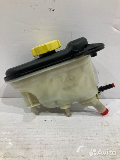 Бачок гидроусилителя Land Rover Range Rover Sport