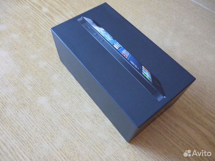iPhone 5 (коробка)