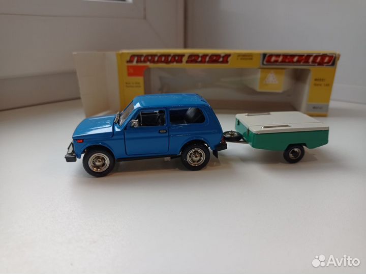 Нива 2121 с прицепом скиф