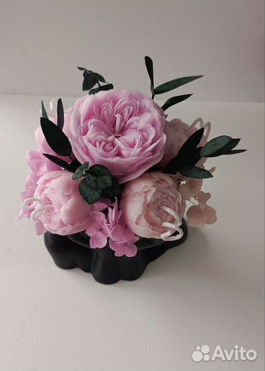 Ваза из гипса ручной работы