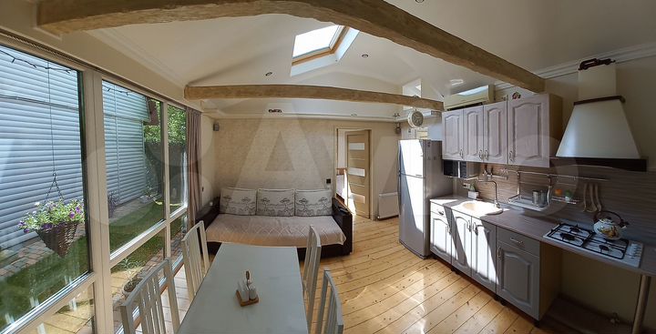 Дом 45 м² на участке 4 сот.