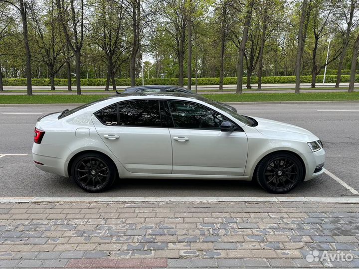 Skoda Octavia 1.8 AMT, 2018, 111 000 км