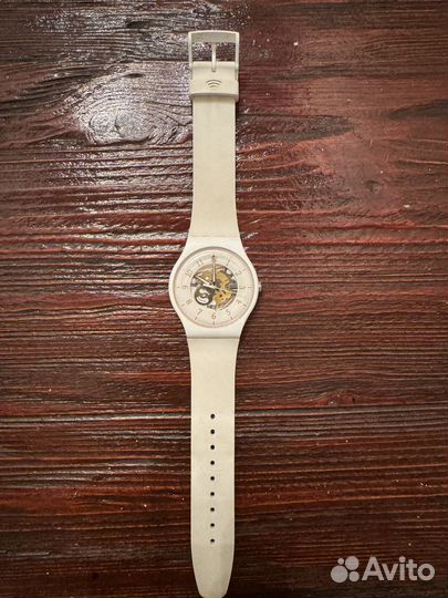 Часы swatch