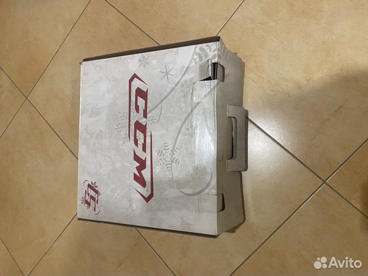 Коньки фигурные CCM