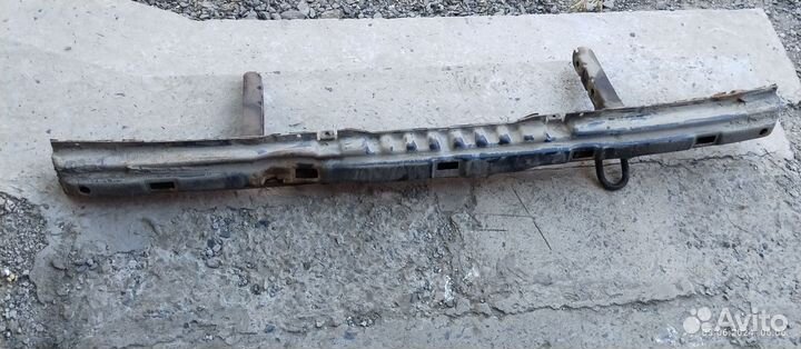 Усилитель заднего бампера Фольксваген t4