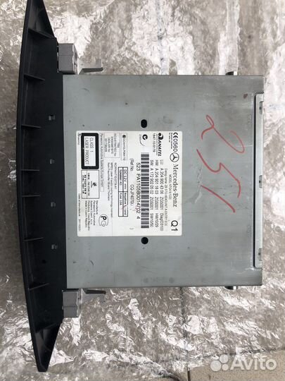 Mercedes w204 магнитола