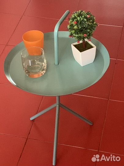 Столик кофейный круглый