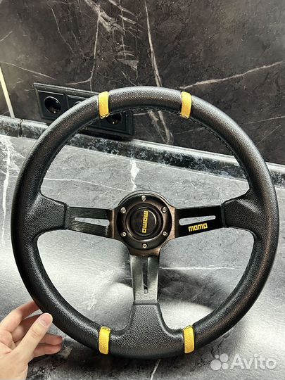 Руль momo