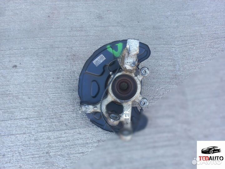 Ступица передняя правая, Mercedes E W212 2014