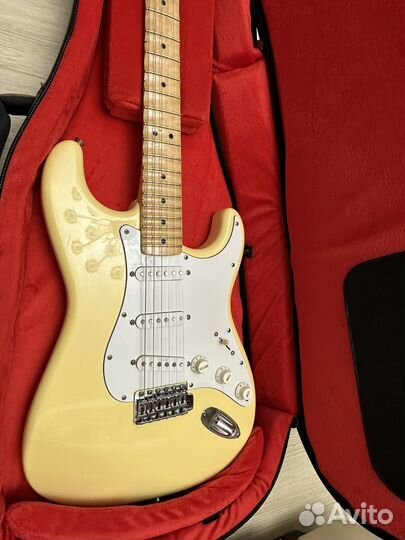 Fender stratocaster st-72 Japan Malmsteen