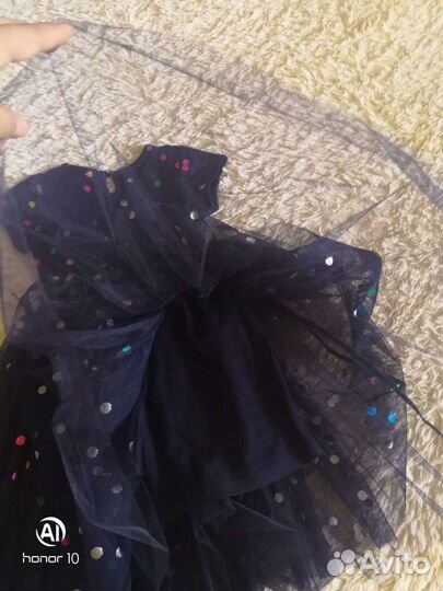 Платье праздничное