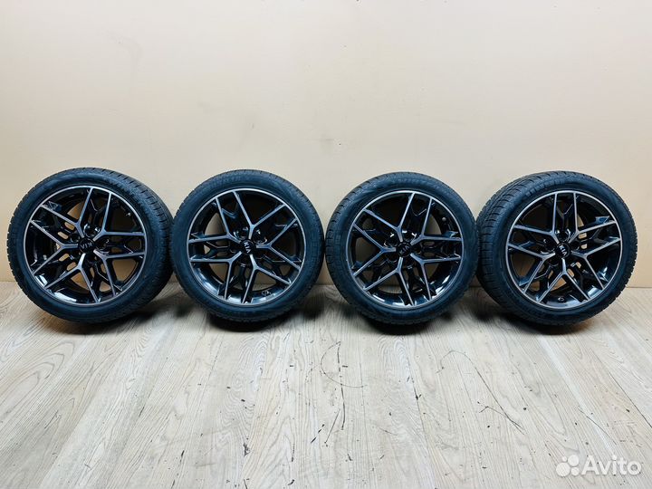 Комплект колес R18 Kia Optima 4 Gt