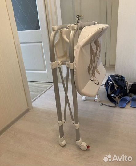 Пеленальный столик с ванночкой CAM