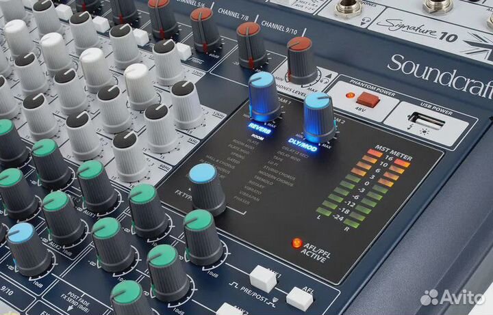 Микшерный пульт Soundcraft Signature 10