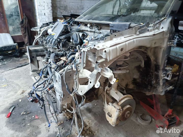 Лонжерон Renault Megan 2