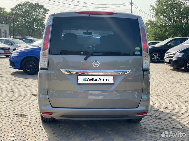 Nissan Serena 2.0 CVT, 2012, 161 500 км