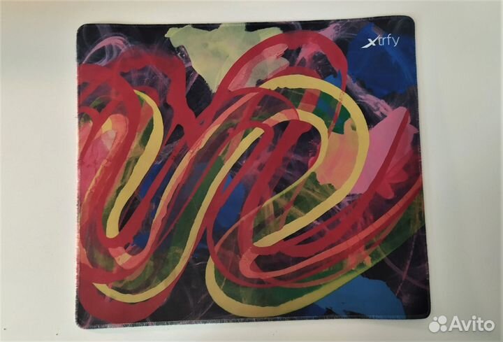 Игровой коврик Xtrfy GP4 Street Pink Large