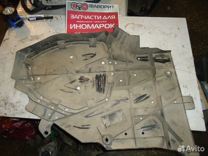 Защита топливного бака правая (Subaru Outback)