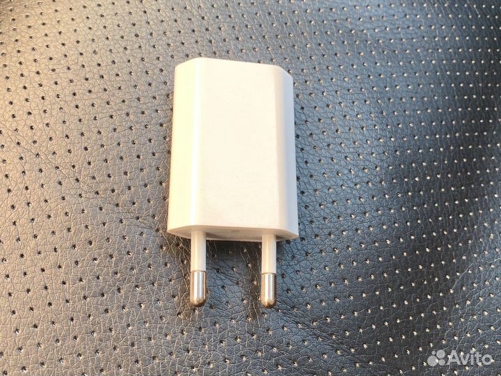 Зарядное устройство на iPhone