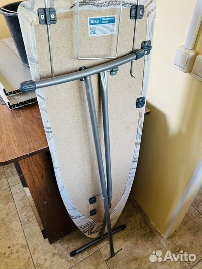 Гладильный стол