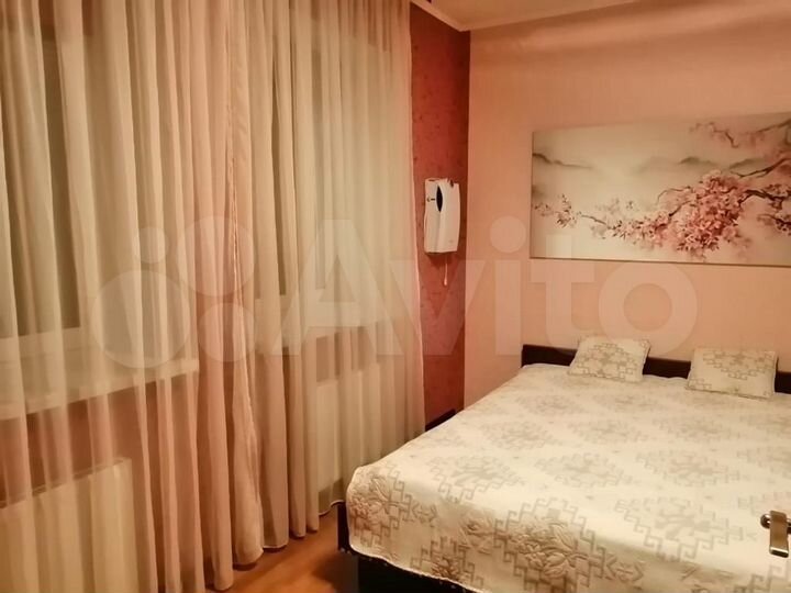 3-к. квартира, 72 м², 2/15 эт.