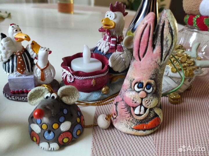 Фигурки статуэтки сувениры