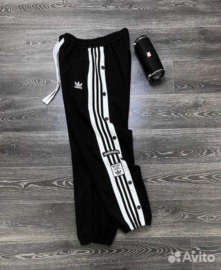 Спортивные штаны Adidas