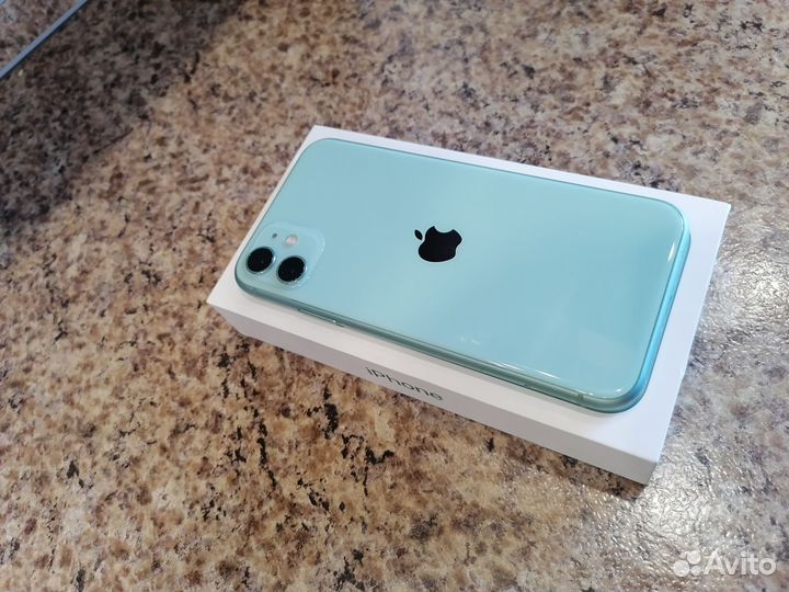 iPhone 11, 64 ГБ