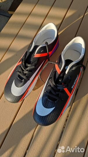 Бутсы футбольные