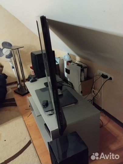 Тумба под телевизор бу