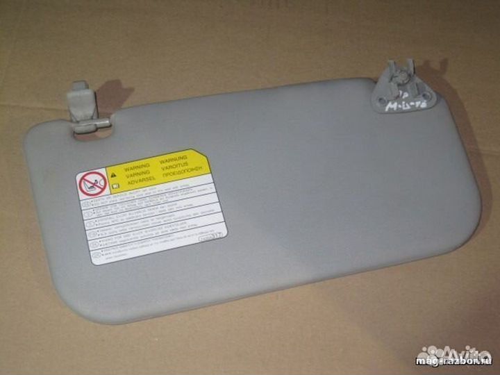 Козырек Mitsubishi Lancer X правый