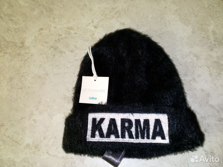 Шапка новая befree