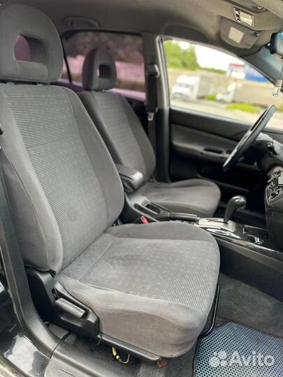 Mitsubishi Lancer 1.6 AT, 2005, 198 000 км