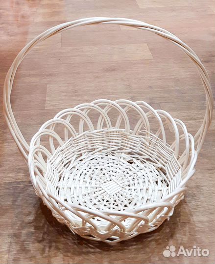 Корзина плетеная большая