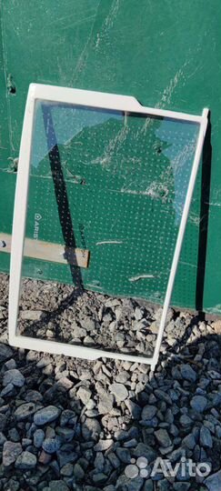 Полки для холодильника Ariston